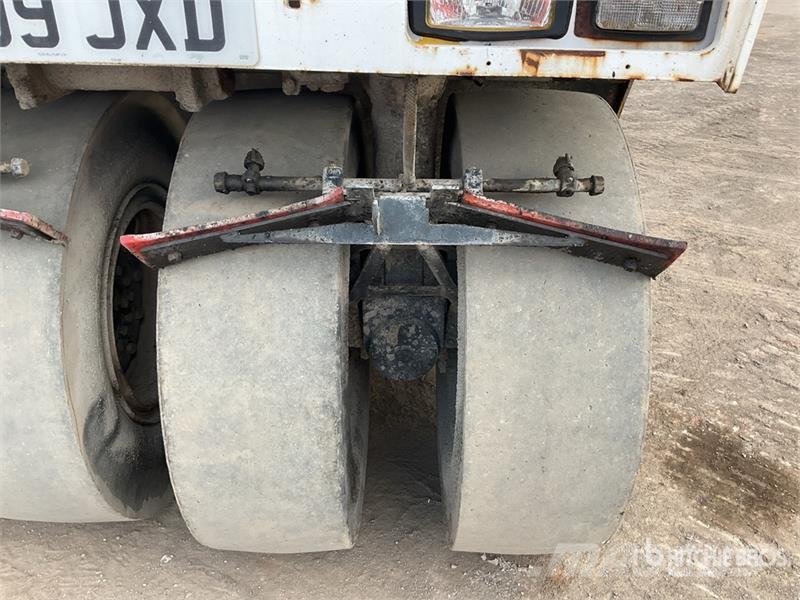 Bomag BW24RH Pneumatic Roller Pneimatiskie veltņi