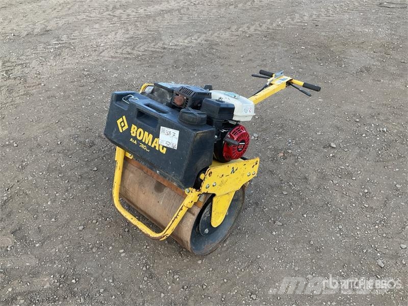 Bomag BW55E Walk Behind Roller Autres rouleaux