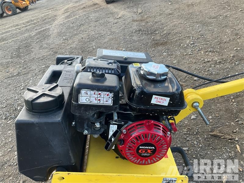 Bomag BW55E Walk Behind Roller Autres rouleaux