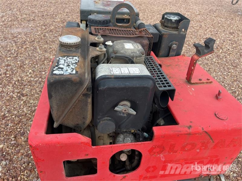 Bomag Bw65h Compacteur Smooth Drum Compactor مداحل أحادية الأسطوانة