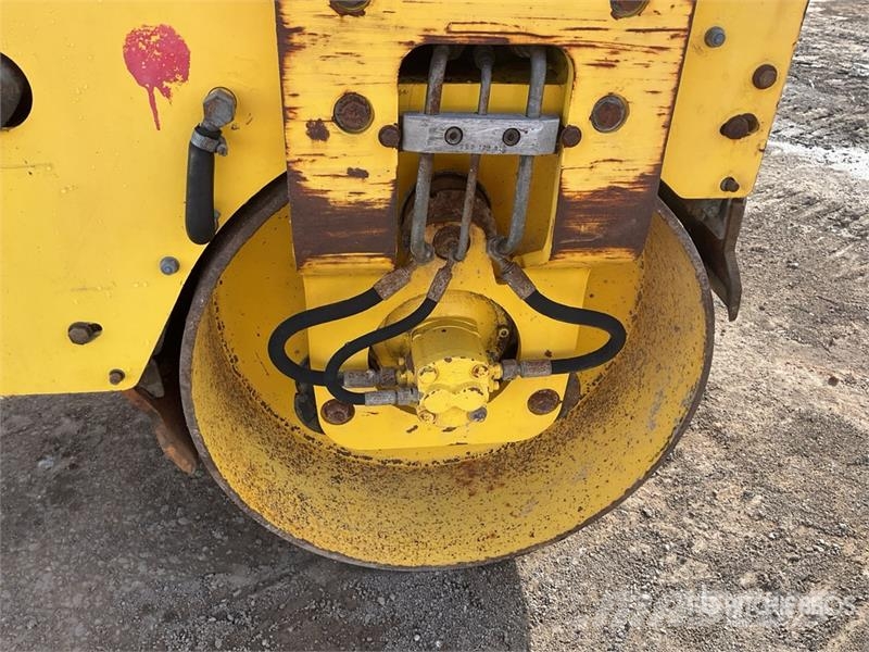 Bomag BW80ADH-2 Double Drum Roller Divvalču grunts veltņi