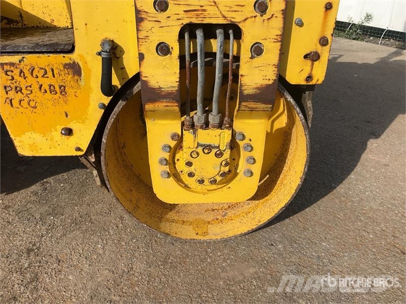 Bomag BW80ADH-2 Double Drum Roller Divvalču grunts veltņi