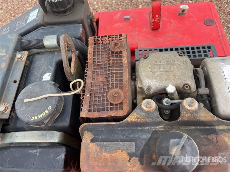 Bomag Compacteur Smooth Drum Compactor Rouleaux monocylindre