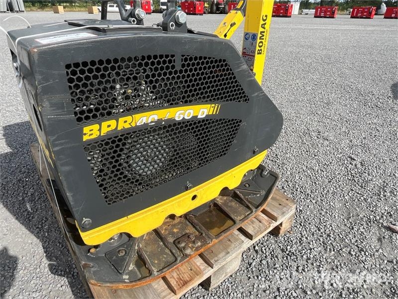 Bomag of (1) Bomag BPR25/40D & (1) 2022 BOMAG BPR 40/60 Ubijaki wibracyjne