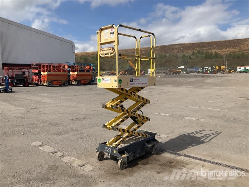Boss X3X Electric Scissor Lift Підйомники-ножиці