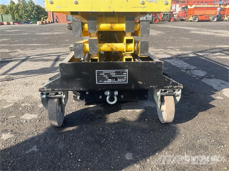 Boss X3X Electric Scissor Lift Підйомники-ножиці