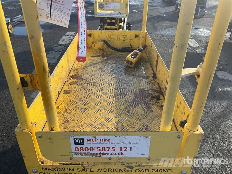 Boss X3X Electric Scissor Lift (Inoperable) Makasli platformlar
