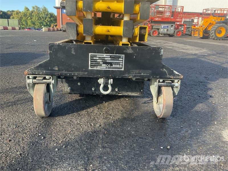 Boss X3X Electric Scissor Lift (Inoperable) Makasli platformlar