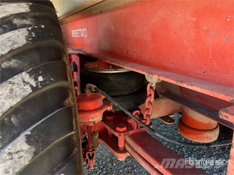  Bossini RA 200/6 Tri/A End Dump Agricultural Trail Прочие сельхоз-прицепы