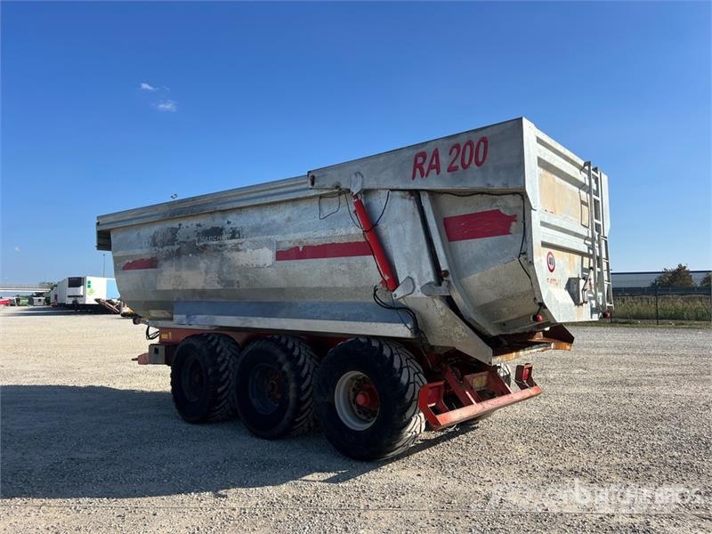  Bossini RA 200/6 Tri/A End Dump Agricultural Trail Прочие сельхоз-прицепы