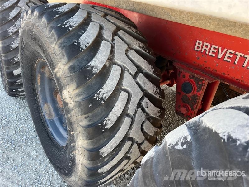  Bossini RA 200/6 Tri/A End Dump Agricultural Trail Прочие сельхоз-прицепы