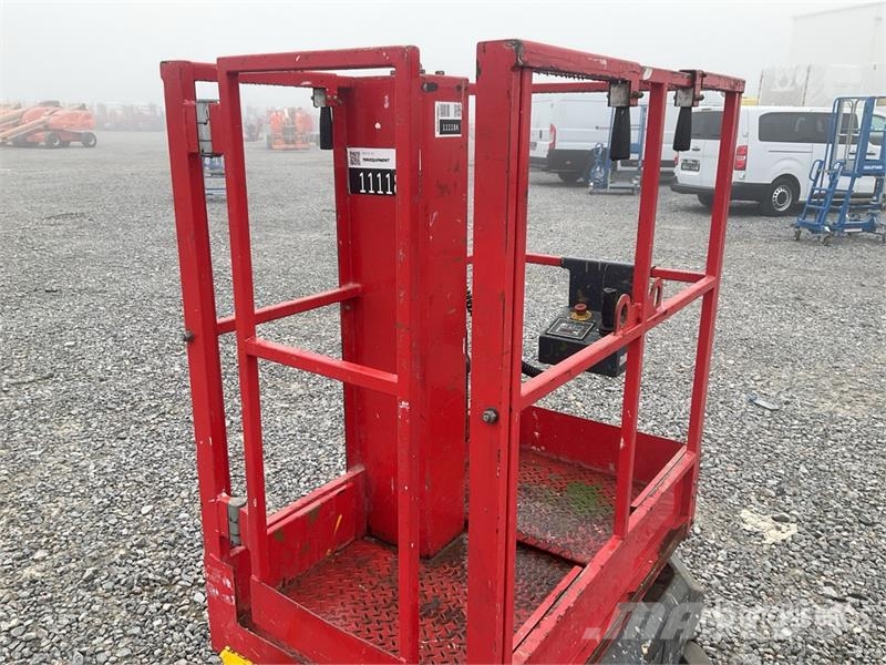 Bravi Lui Mini HD S.I.W. Vertical Mast Lift (Inoperable) Personløftere