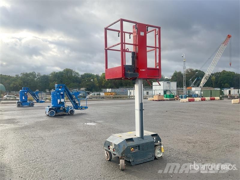 Bravi LUI Mini HD S.I.W Vertical Mast Lift Personenliften en invalideliften
