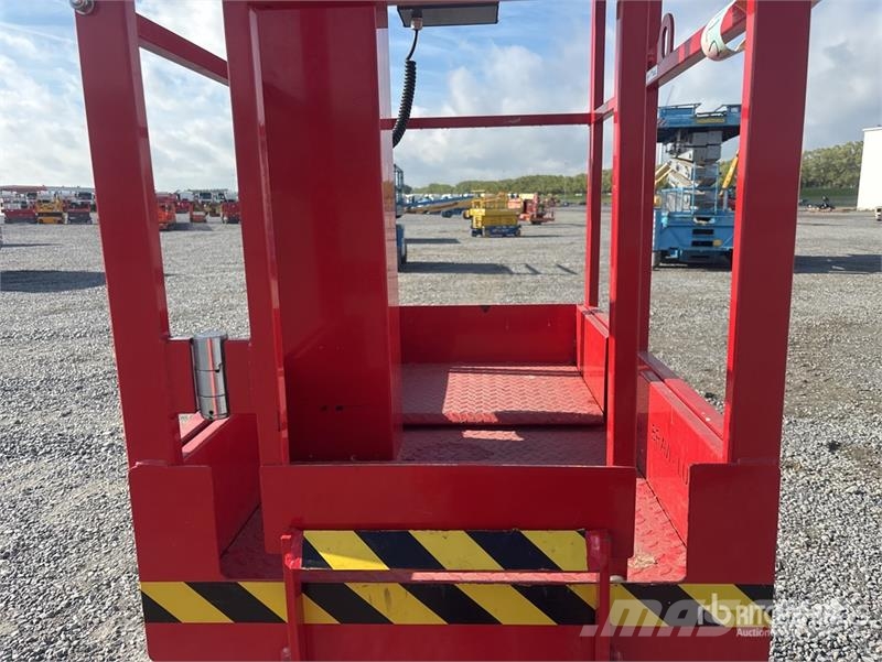 Bravi LUI MINI HD S.I.W. Vertical Mast Lift Sollevatori verticali