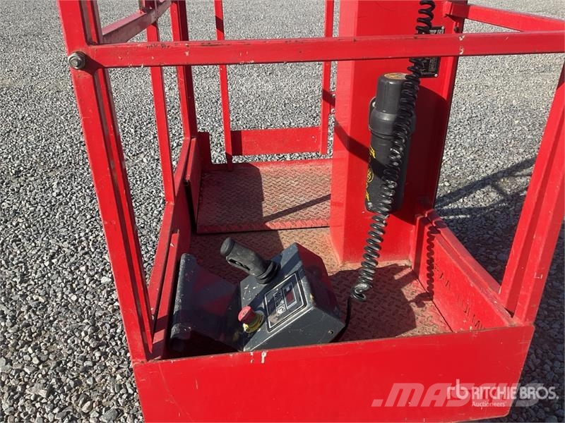 Bravi LUI MINI HD SLW Vertical Mast Lift Vertikālie pacēlāji