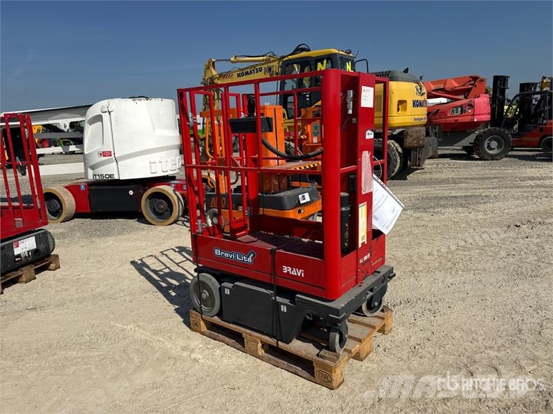 Bravi LUI S.I. 220 Vertical Mast Lift Vertikalna dvigala