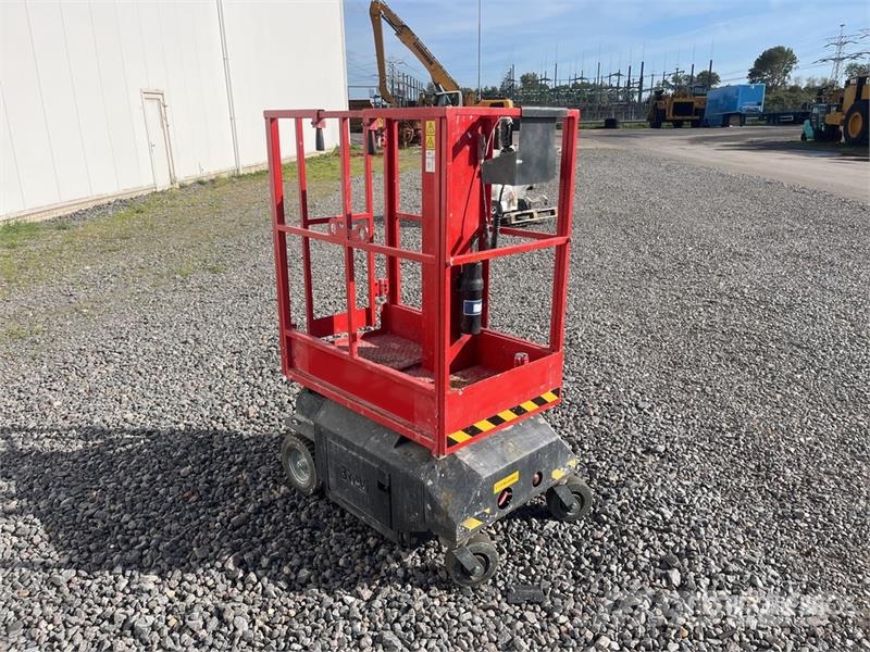 Bravilor Lui mini hd outdoor Vertical Mast Lift Personenliften en invalideliften
