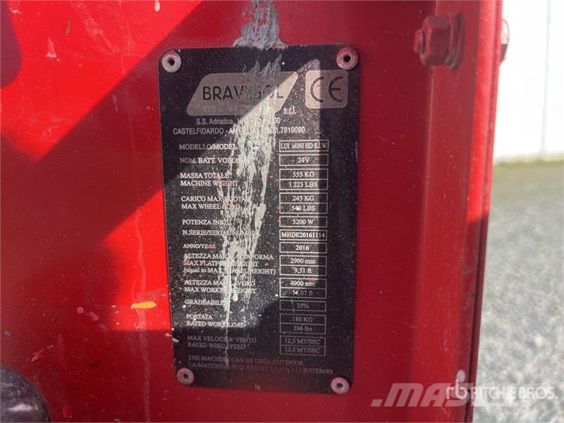 Bravilor Lui mini hd outdoor Vertical Mast Lift Personenliften en invalideliften