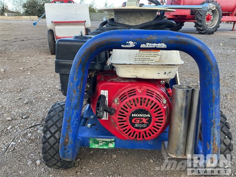 Brendon Pressure Washer Light pressure washers