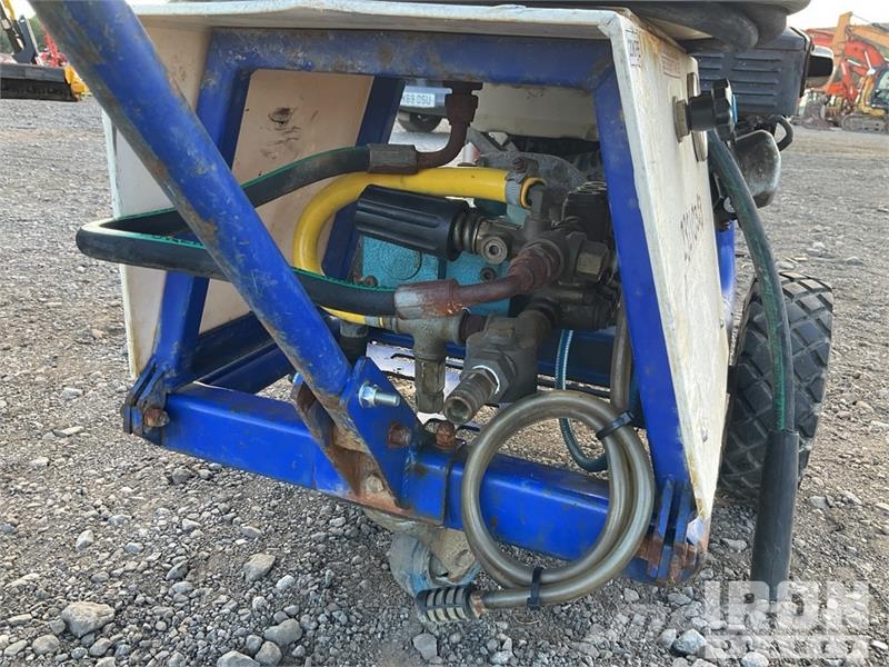 Brendon Pressure Washer Light pressure washers