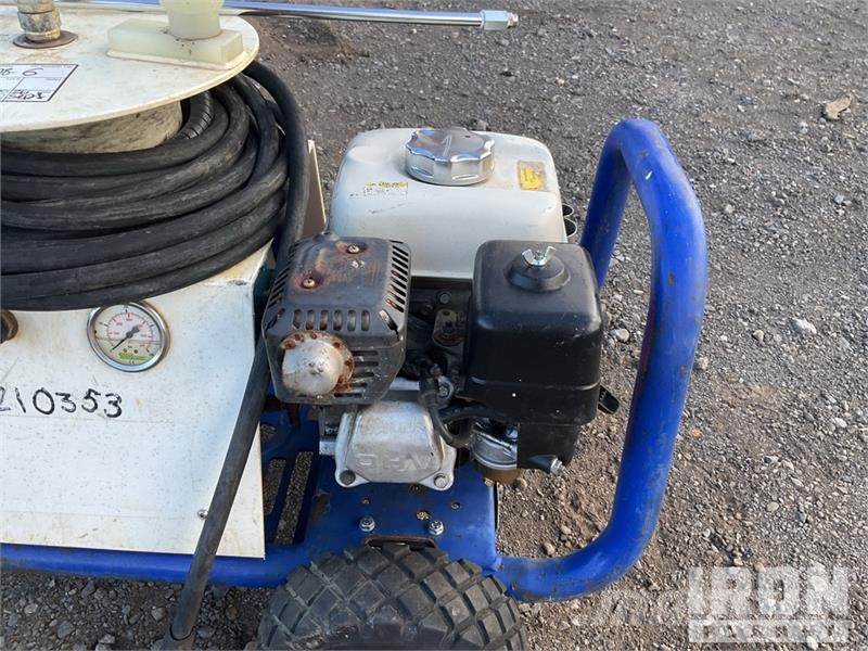 Brendon Pressure Washer Light pressure washers