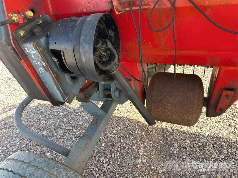  Bricaud-Motor 13M45 Barre De Coupe Combine Pickup  Rezalne glave za kombajne