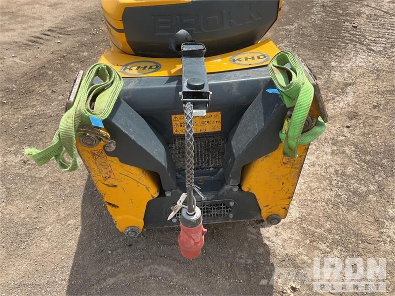 Brokk 130 Electric Demolition Robot 建設機械 - その他