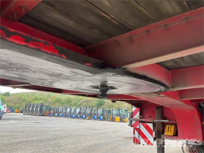 Broshuis Tri/A Extender Lowboy Trailer Tieflader