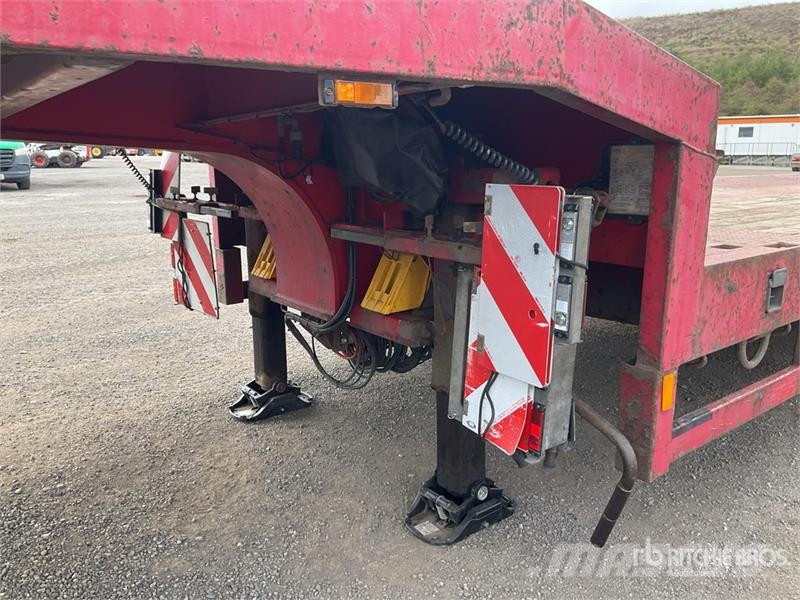 Broshuis Tri/A Extender Lowboy Trailer Tieflader
