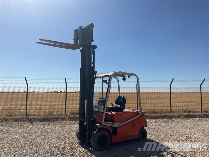 BT CBE35 Electric Forklift Empilhadores eléctricos