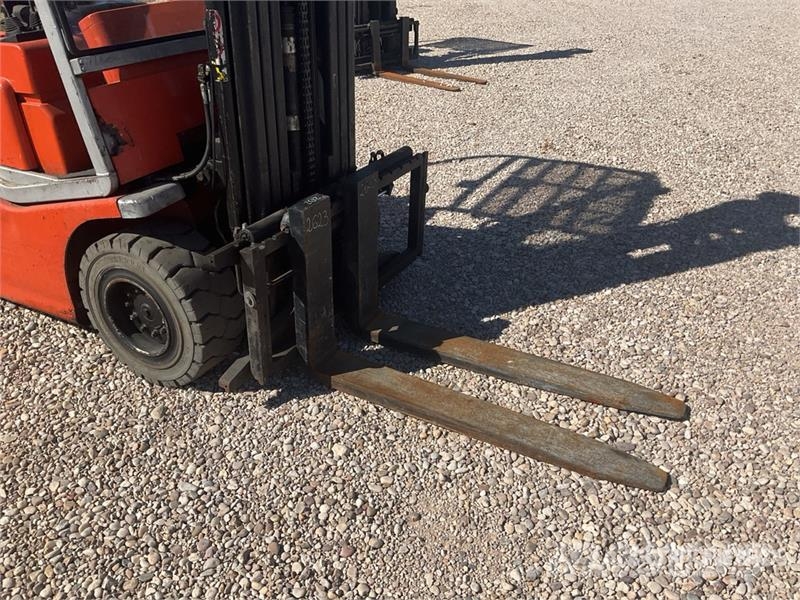 BT CBE35 Electric Forklift Empilhadores eléctricos