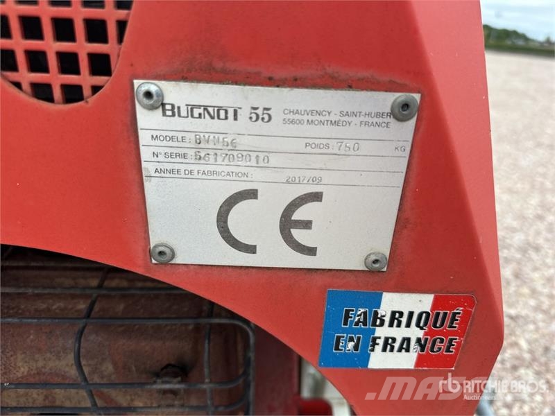 Bugnot BVN56 Tow-Behind Broyeur A Branche Wood Chipper Flishuggar
