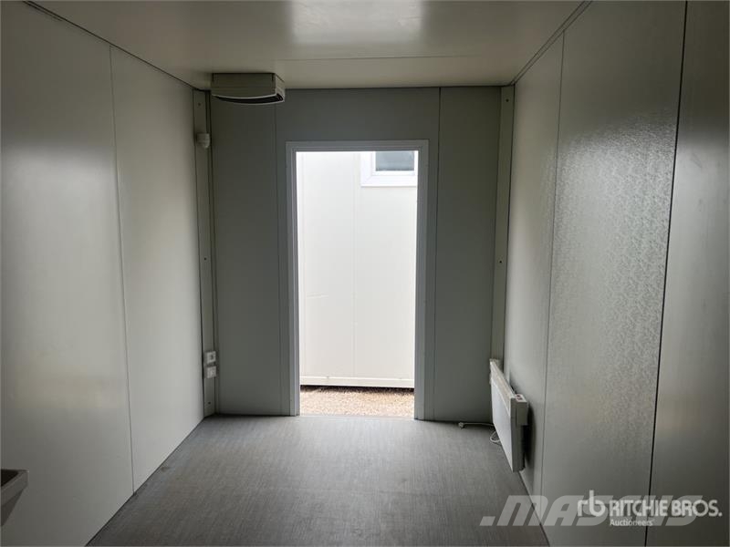  Bungalow De Chantier مقطورات أخرى