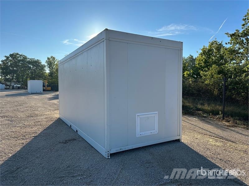  Bungalow De Chantier مقطورات أخرى