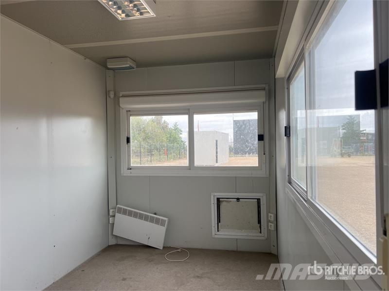  Bungalow De Chantier Roadwork Cabin مقطورات أخرى