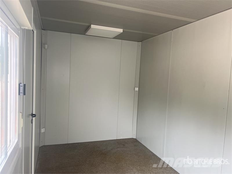  Bungalow De Chantier Roadwork Cabin مقطورات أخرى