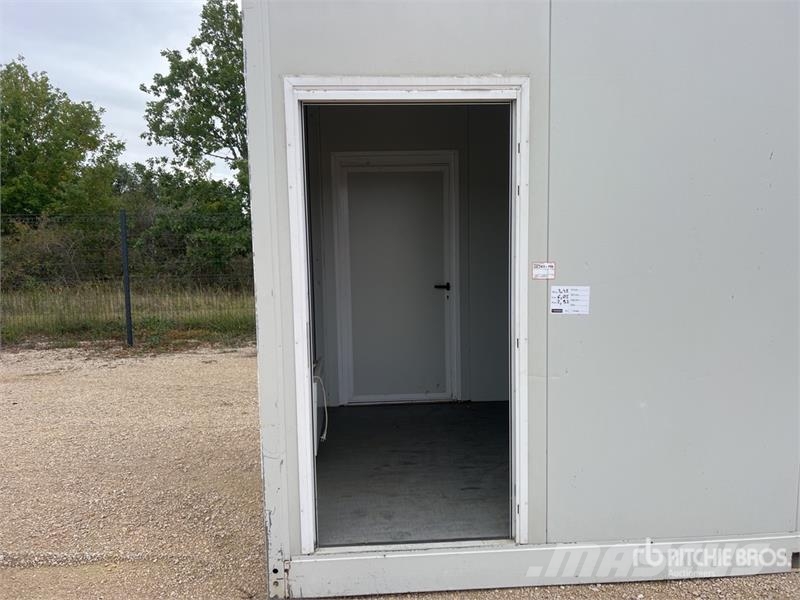  Bungalow De Chantier Roadwork Cabin مقطورات أخرى