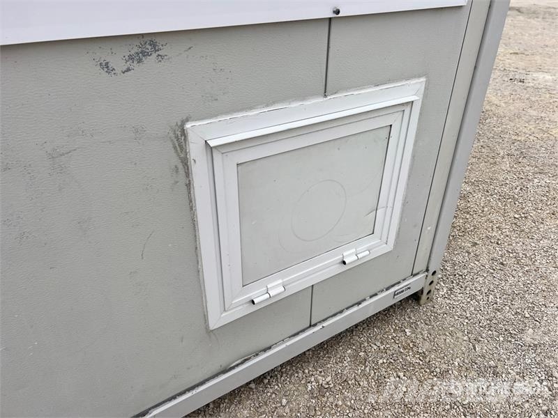  Bungalow De Chantier Roadwork Cabin مقطورات أخرى