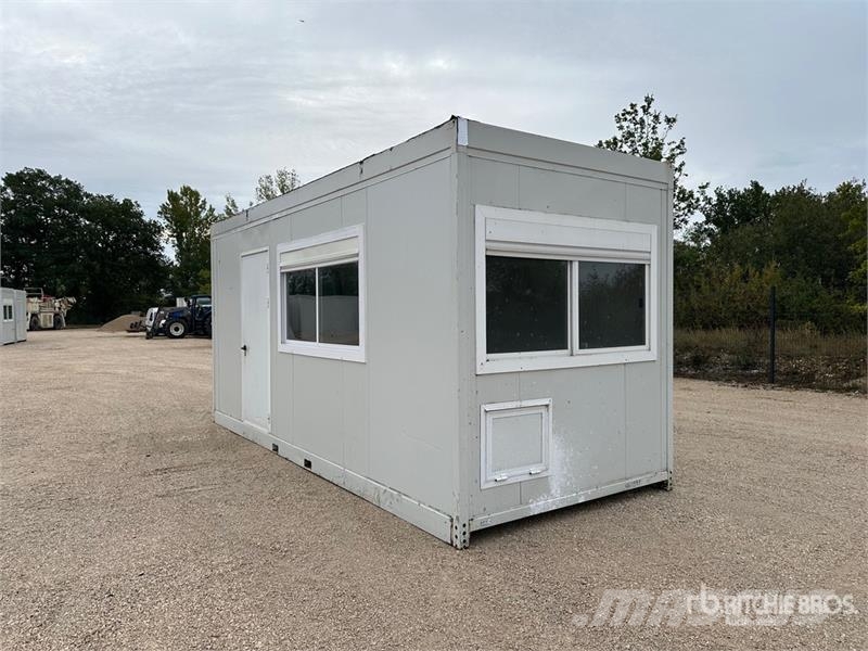  Bungalow De Chantier Roadwork Cabin مقطورات أخرى