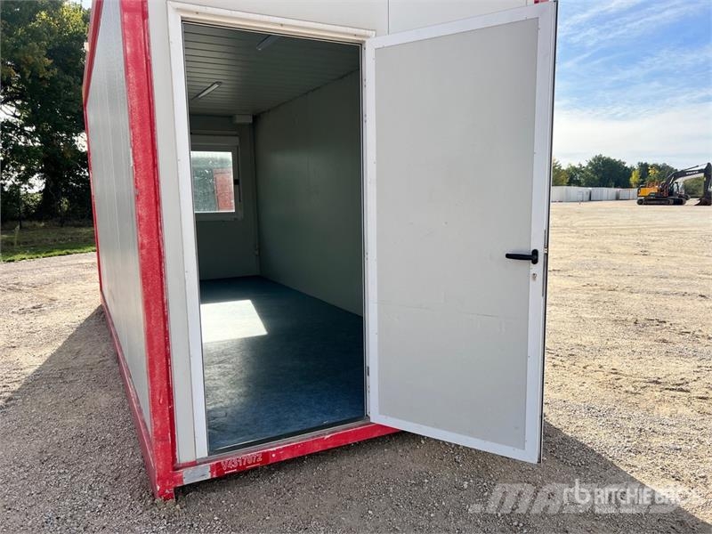  Bungalow Refectoire Dining Mobile Office مقطورات أخرى