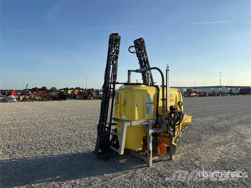 Caffini Genius 1000 3-Point Hitch Sprayer Çekilir pülverizatörler