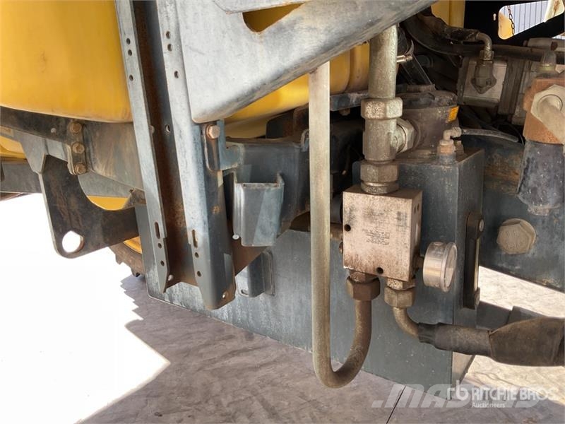 Caffini PRESTIGE 2200V 24 m S/A Pull-Type Sprayer Çekilir pülverizatörler