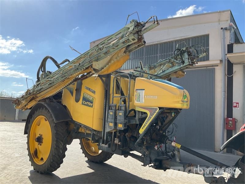 Caffini PRESTIGE 2200V 24 m S/A Pull-Type Sprayer Çekilir pülverizatörler