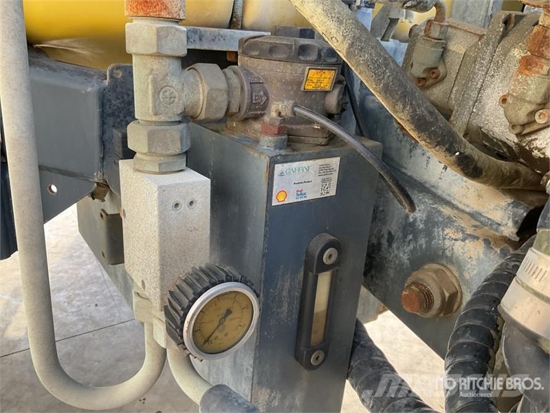 Caffini PRESTIGE 2200V 24 m S/A Pull-Type Sprayer Çekilir pülverizatörler