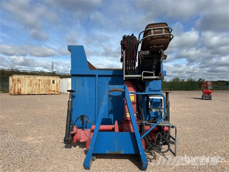 Caisson Ampliroll Grue HMF 950 Коммерческий транспорт - Другие