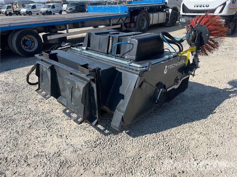Cangini BS SPZ 50 Skid Steer Broom Навесные щетки