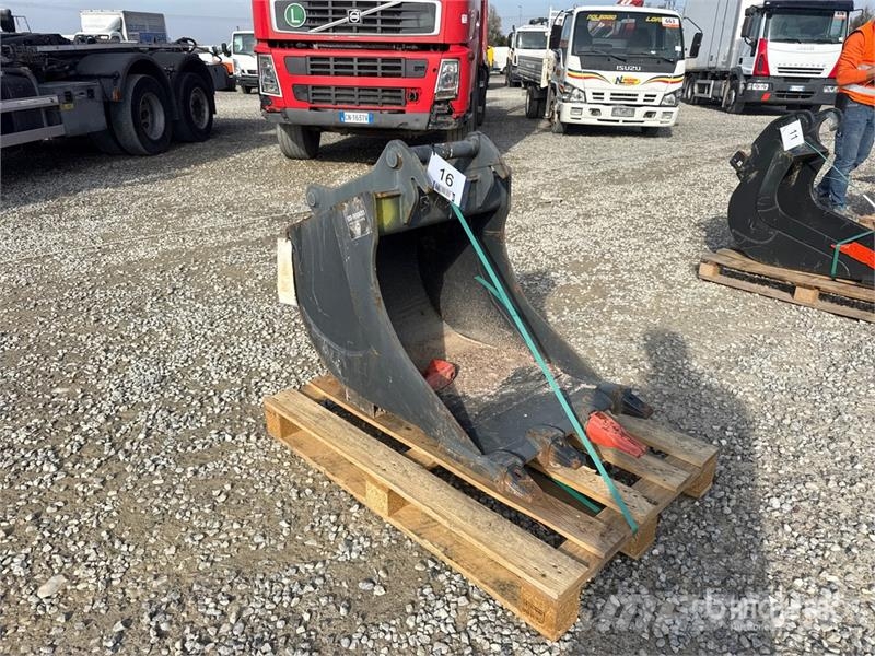 Cangini Excavator Bucket دلاء