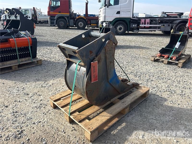 Cangini Excavator Bucket دلاء