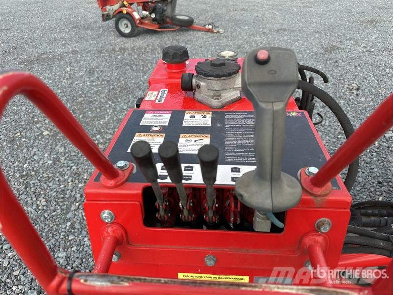 Carlton SP5014 Stump Grinder Kardánhajtású ekék és Forgó-boronák