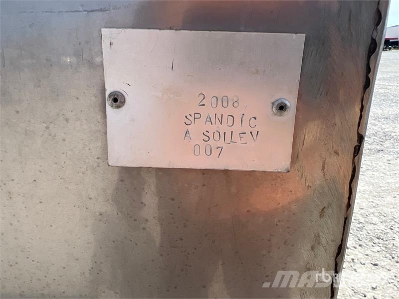  Carpo Fertilizer Spreader Пръскачки на торове